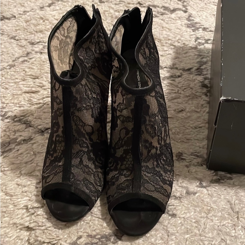French Connection Lace booties 9.5 women’s